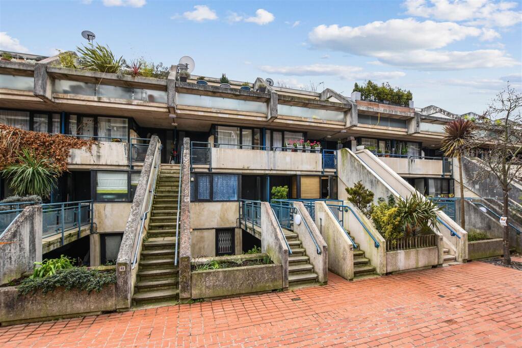 Main image of property: Rowley Way, London