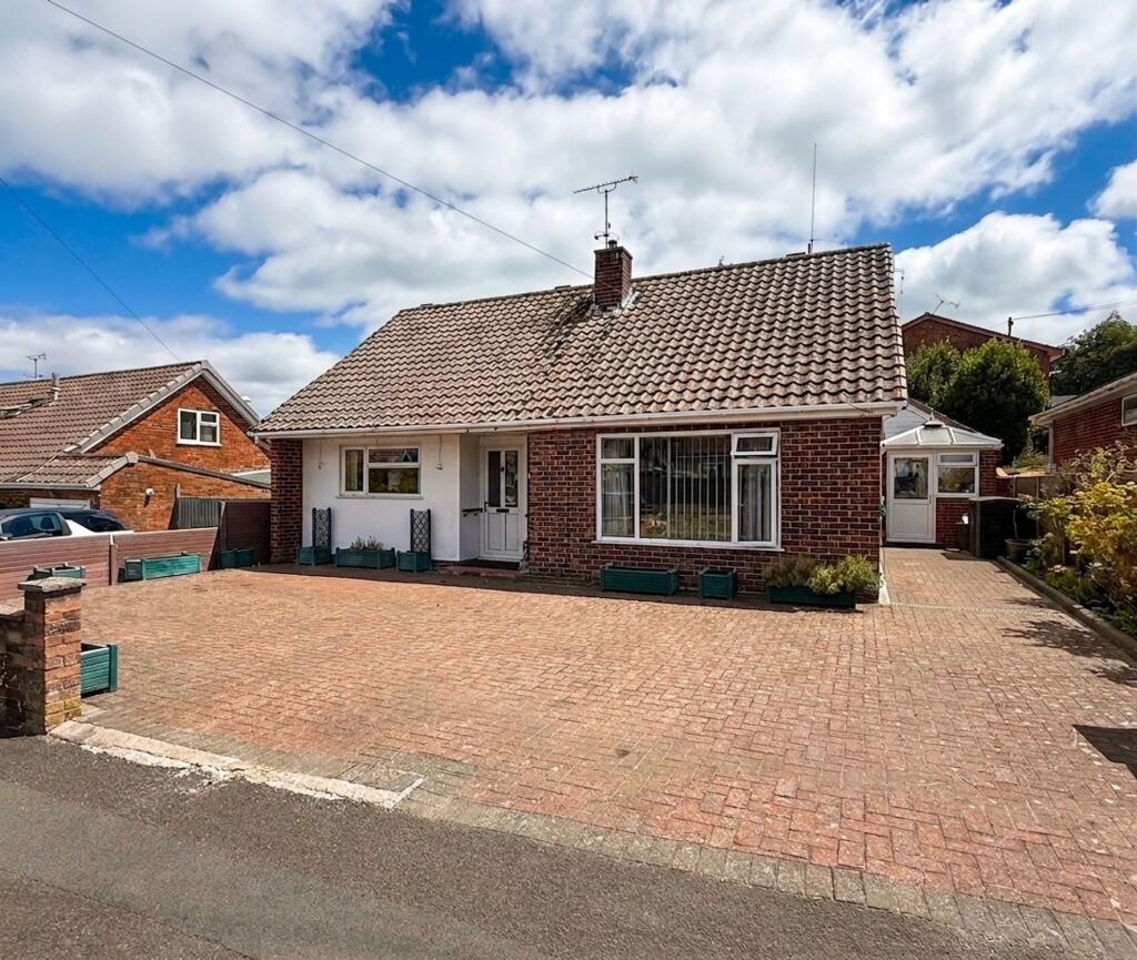 Main image of property: Lanehays Road, Hythe, SO45