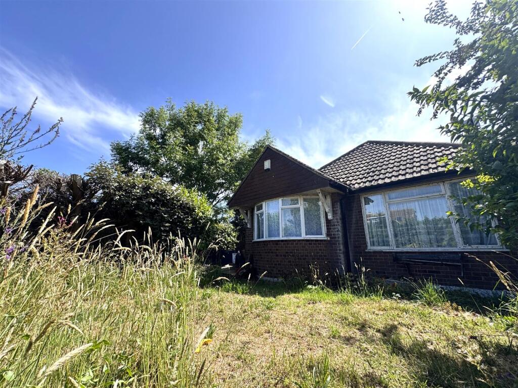 Main image of property: Deal Avenue, Seaford