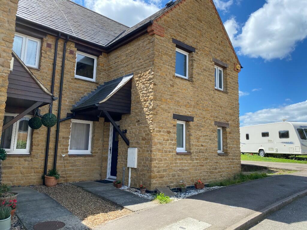 Main image of property: High Street, NN4