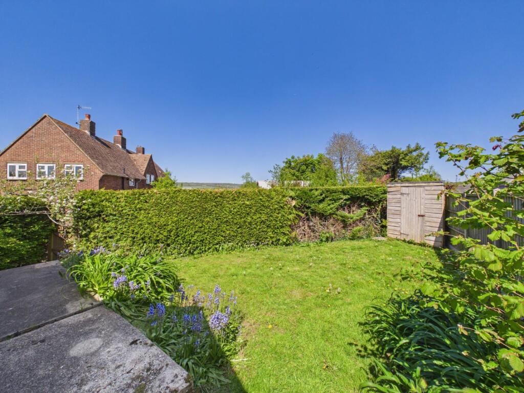 Abbots Walk, Wye, Ashford TN25 5ES photo 2