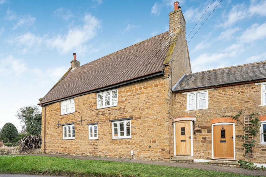 3-bed house on The Green, Everdon, Daventry, NN11, £750,000