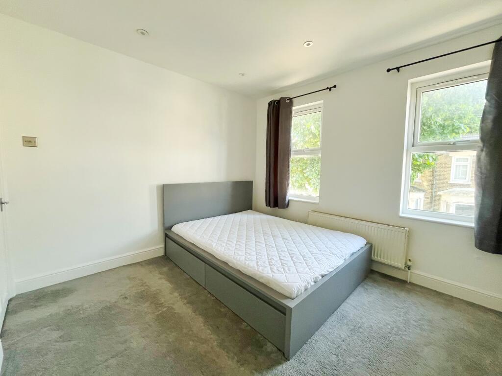 2 bedroom house for rent