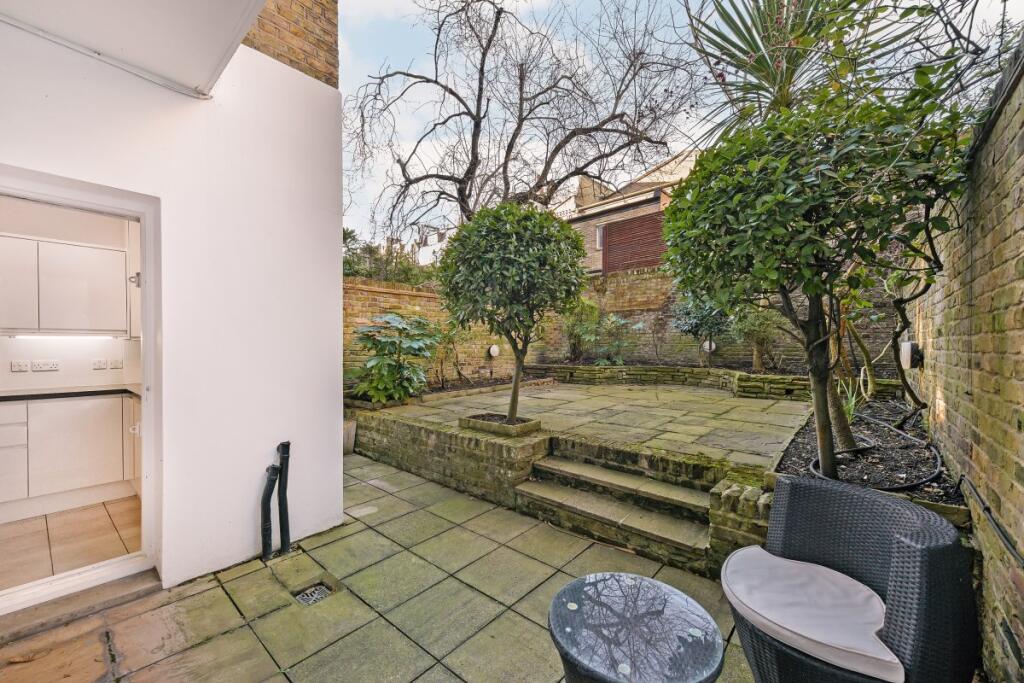 Property photo 8