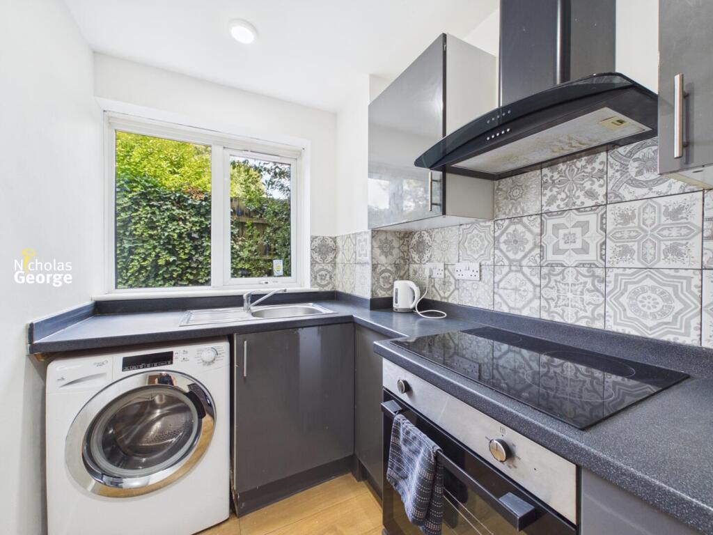 Apartment in Birmingham - View 5