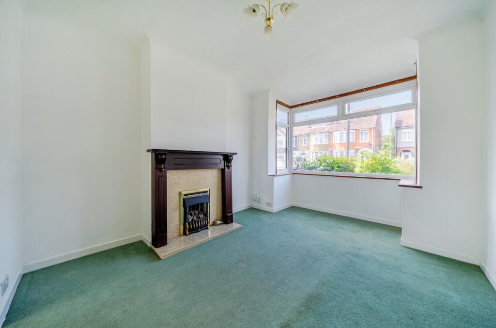 House in Gosport, Hampshire - View 2