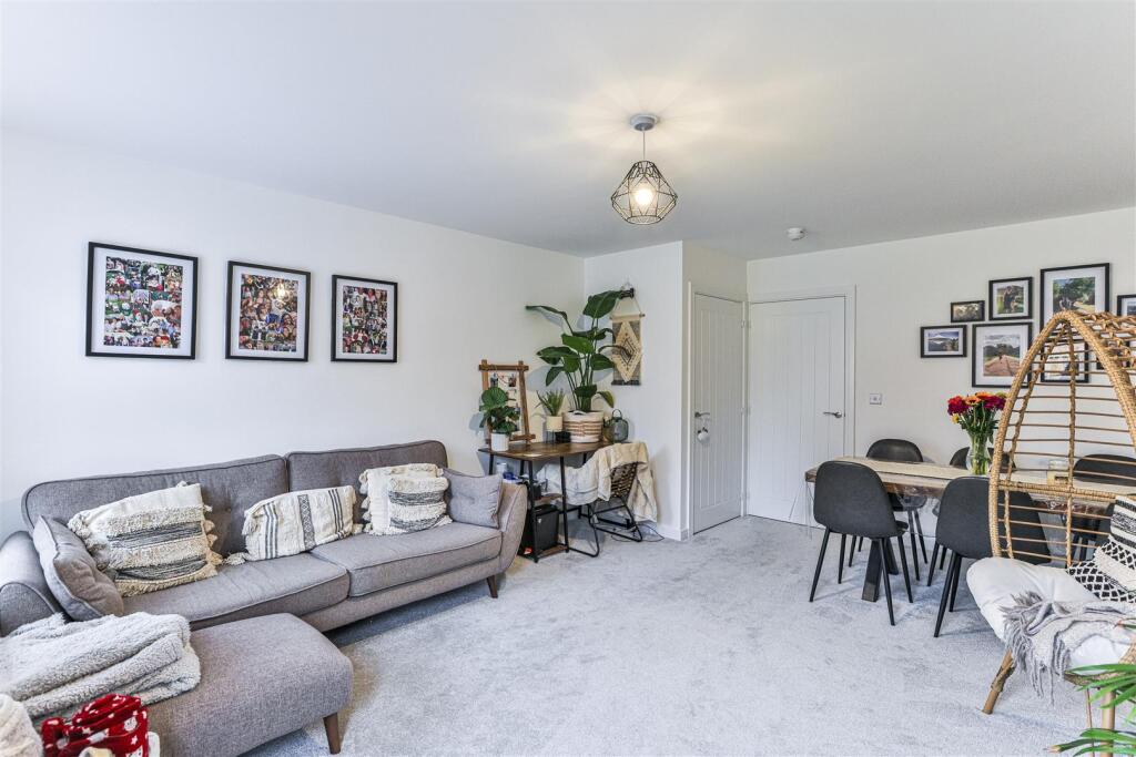 Venus Avenue, Barton Seagrave - View 3