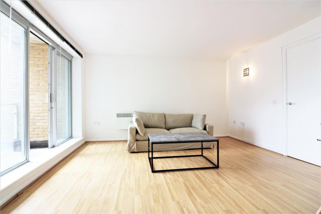 Apartment in London - View 2