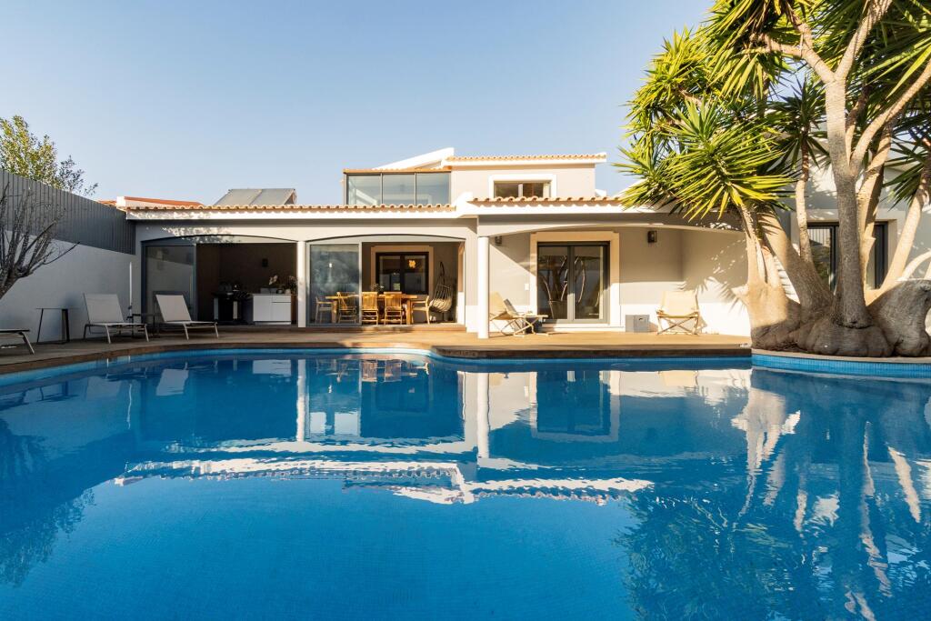 Main image of property: Lisbon, Cascais