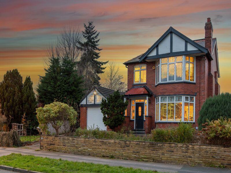 Main image of property: Montagu Place, Leeds