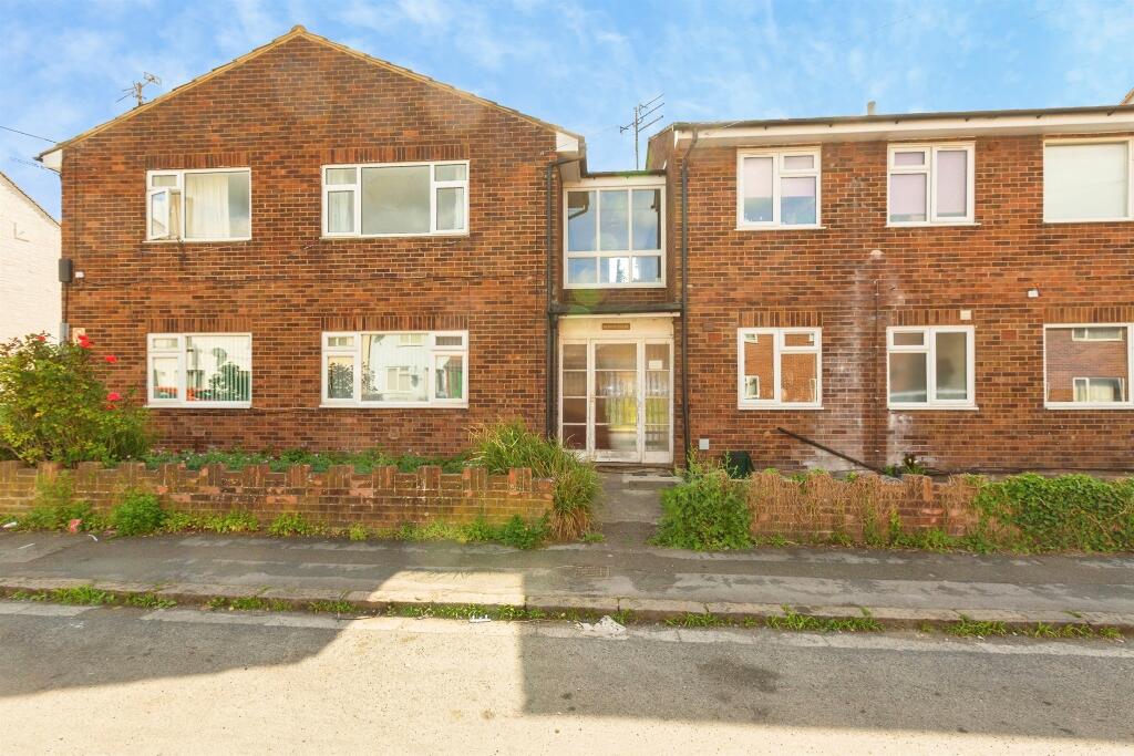 Main image of property: Northern Road, AYLESBURY