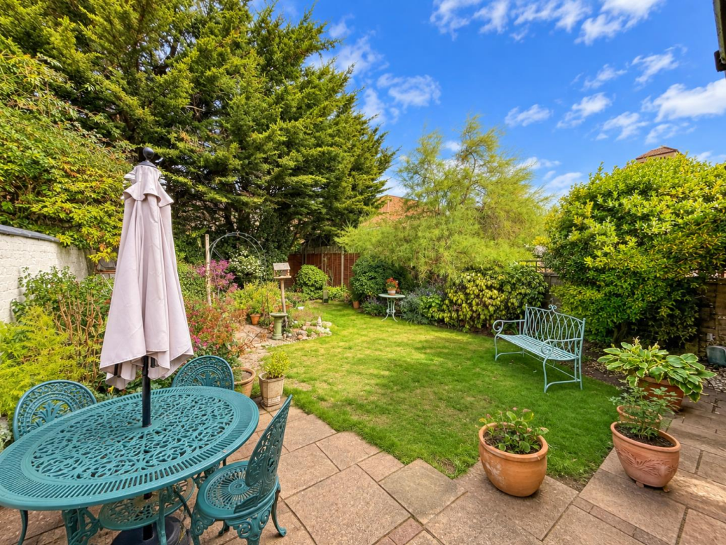 House in Twickenham - View 5