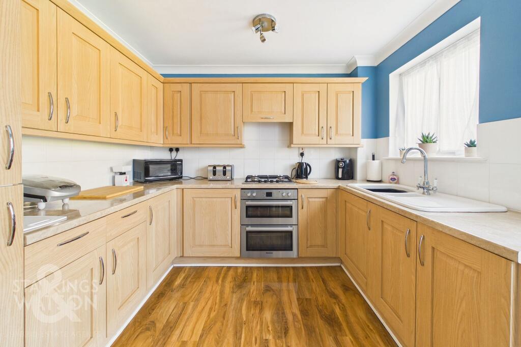 House in Norwich, Clover Hill, Bowthorpe - View 3