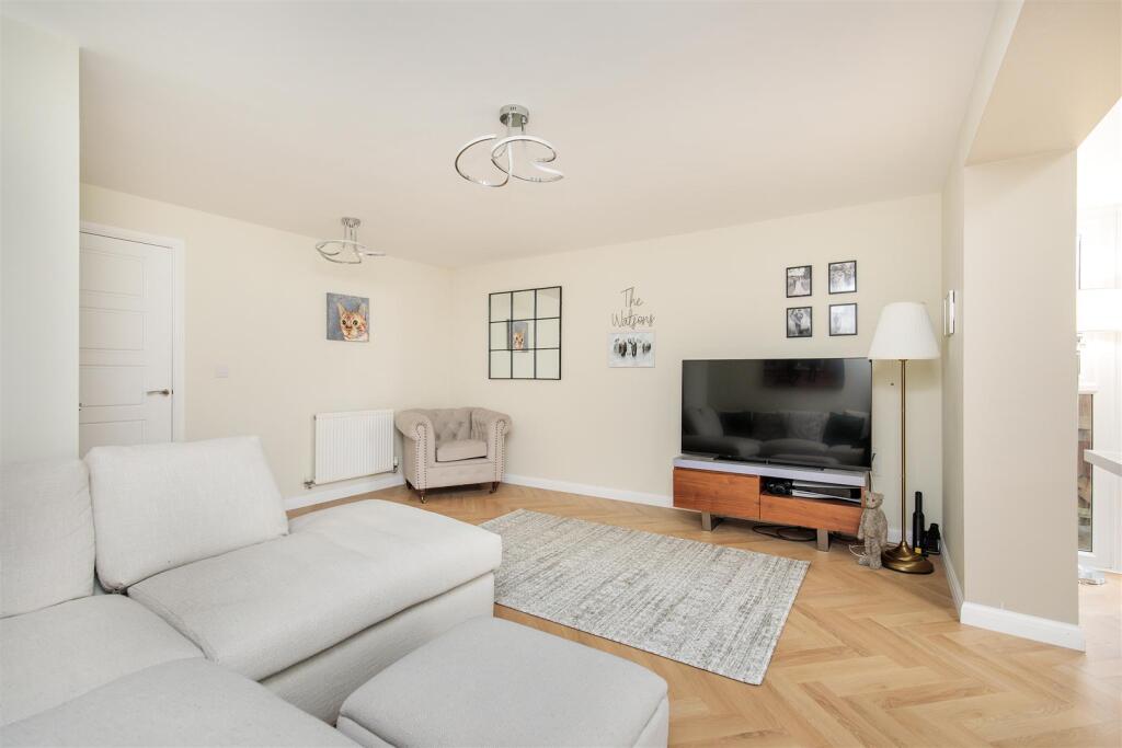 Weavers Road, Morpeth, NE61 photo 4