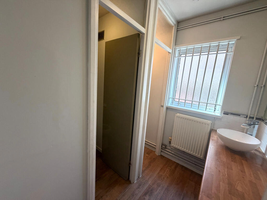 Additional image 4 of High Street, Rowley Regis, West Midlands, B65