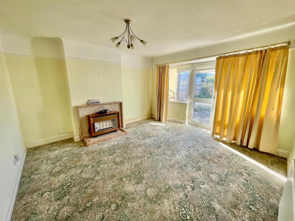Sunnybank Road, Potters Bar photo 2