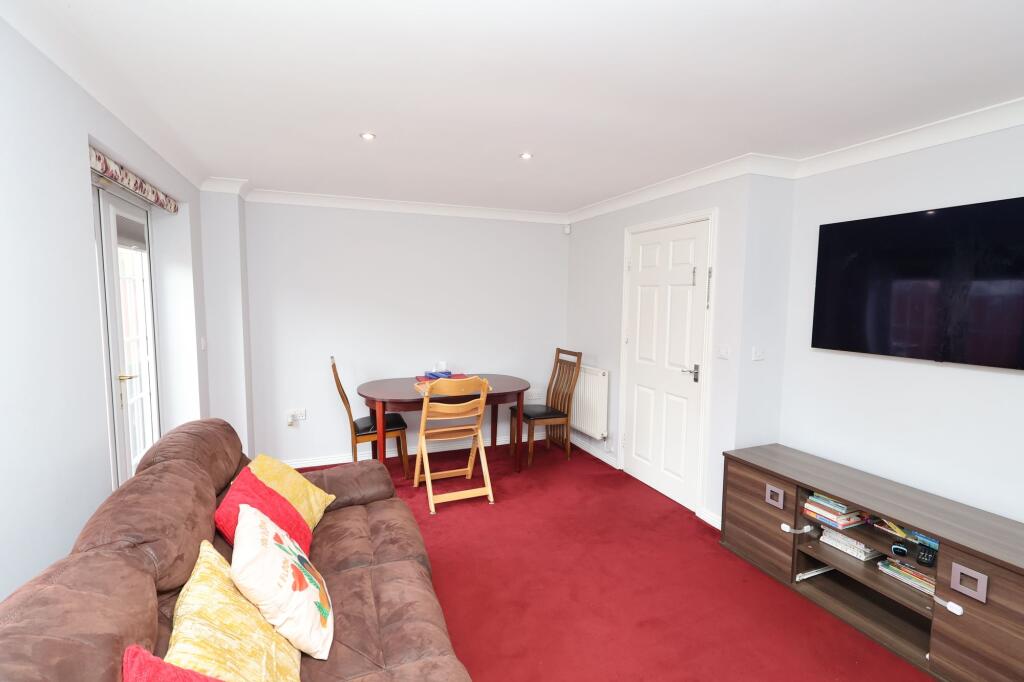 Marland Way, Stretford, M32 - View 4