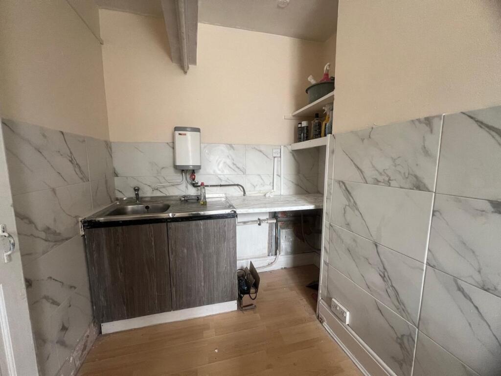 Additional image 9 of Worcester Road - SHOP & 2 FLATS , Bromsgrove, B61