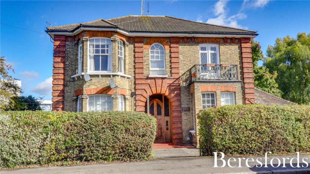 Main image of property: Headley Chase, Warley, CM14