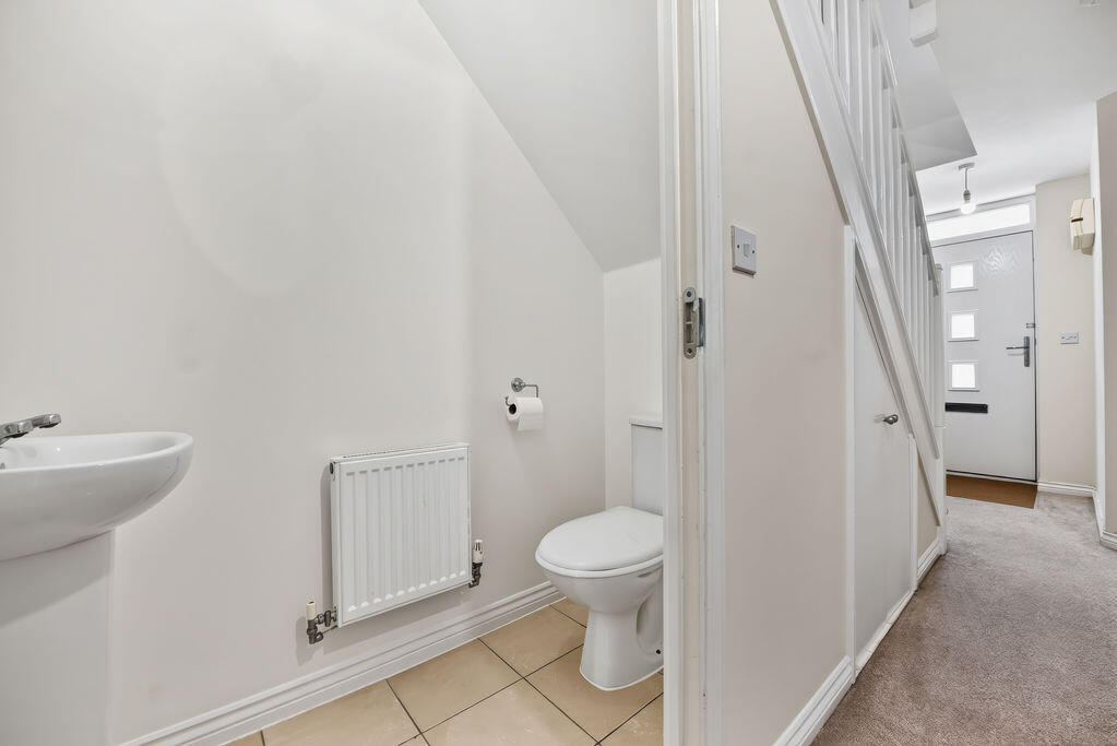 House in Waterlooville, Old Park Farm, Newlands - More