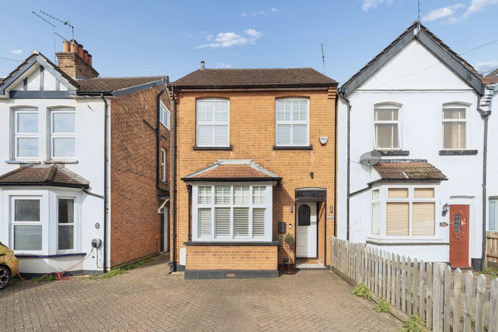 Main image of property: High Street, Northwood, HA6 1ED