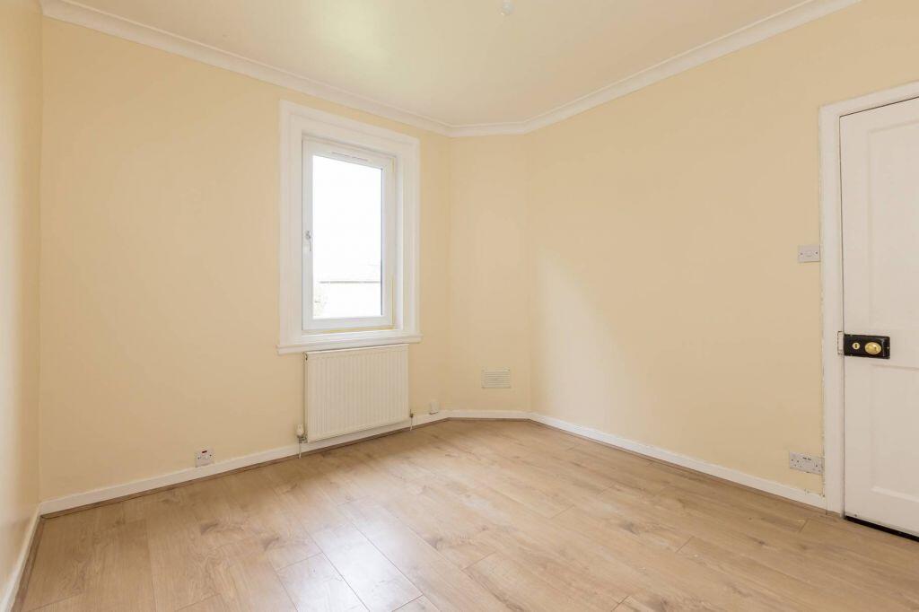 Apartment in Edinburgh - More