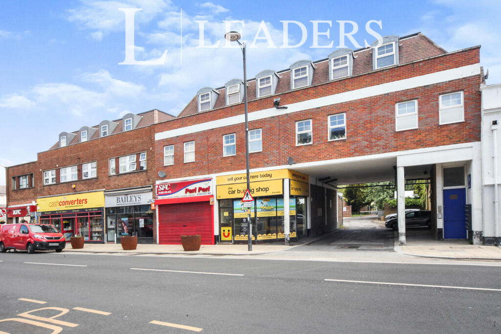 Main image of property: High Street South, Dunstable, Bedfordshire, LU6