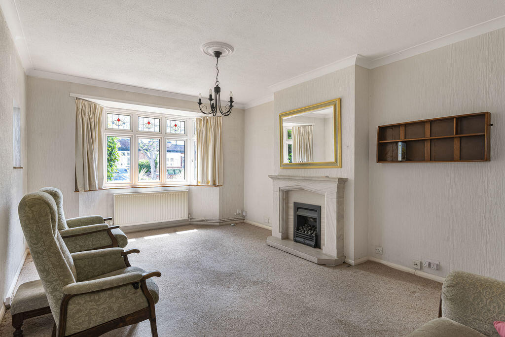 House in London - View 2