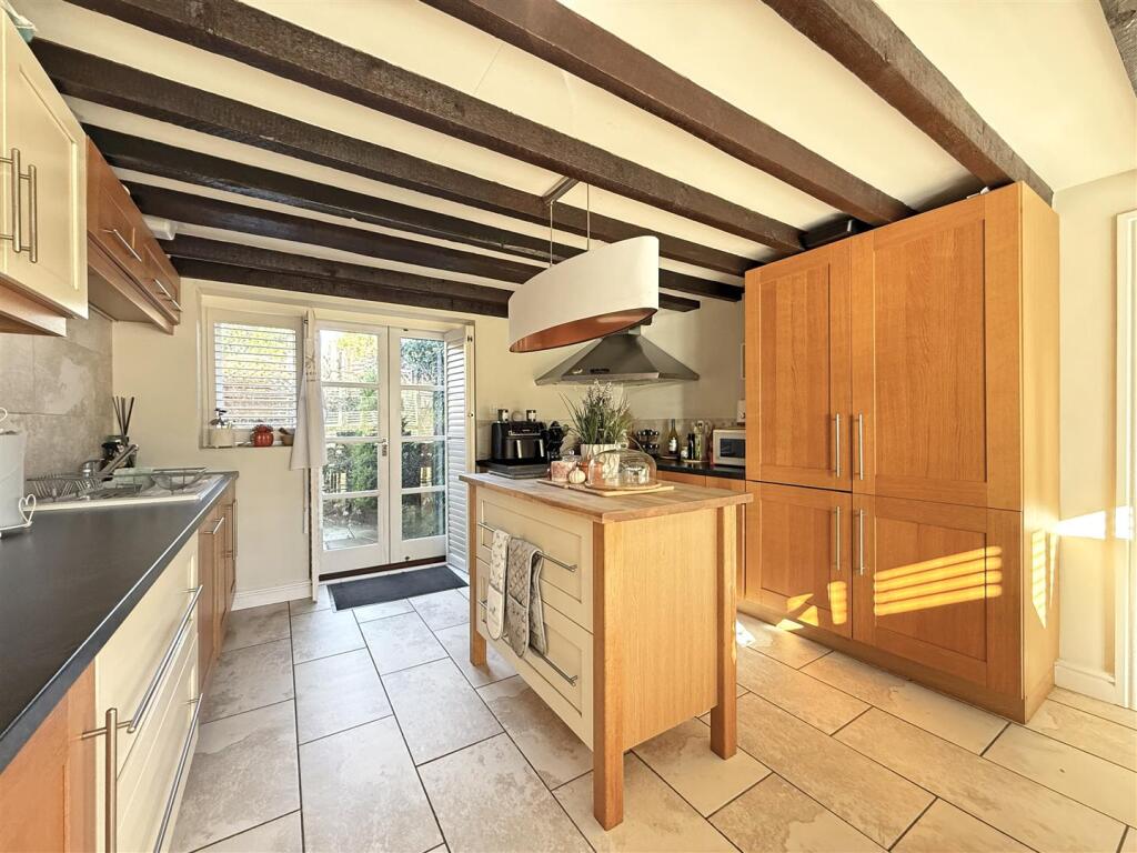 House in Shrewsbury - View 3