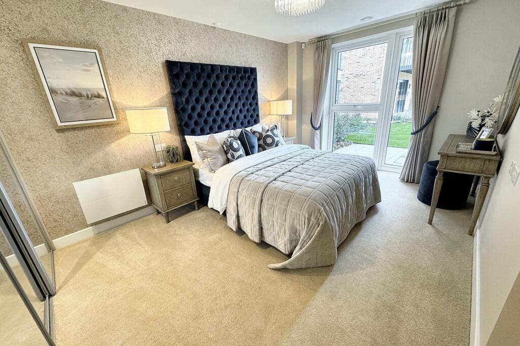 Apartment in Wimborne Minster, Dorset - View 6