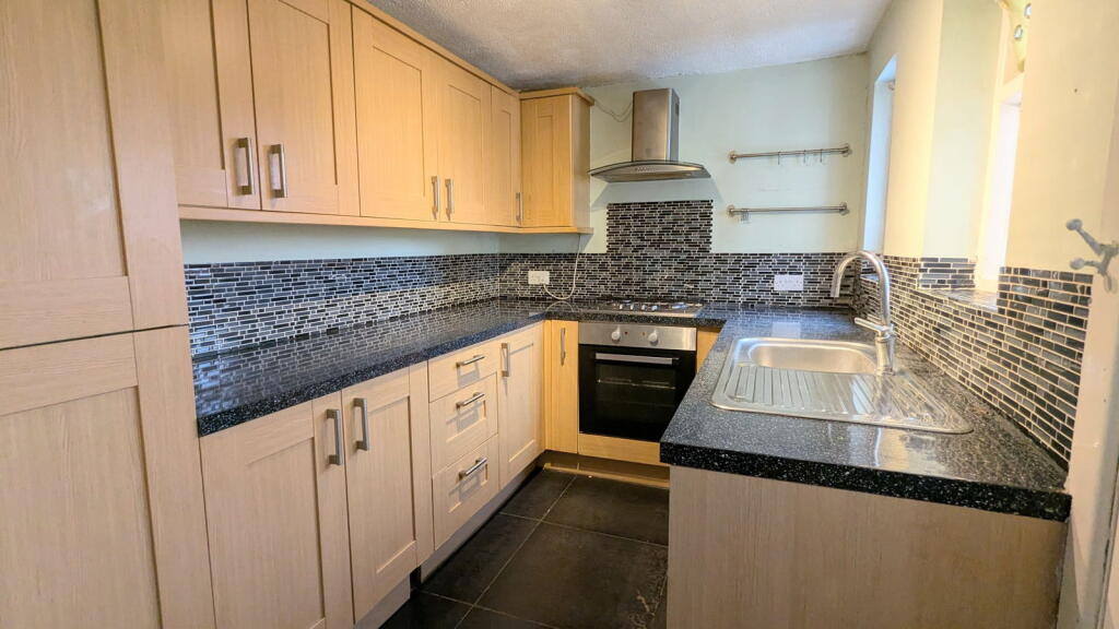 Ormskirk Road, Upholland, WN8 0AA photo 3