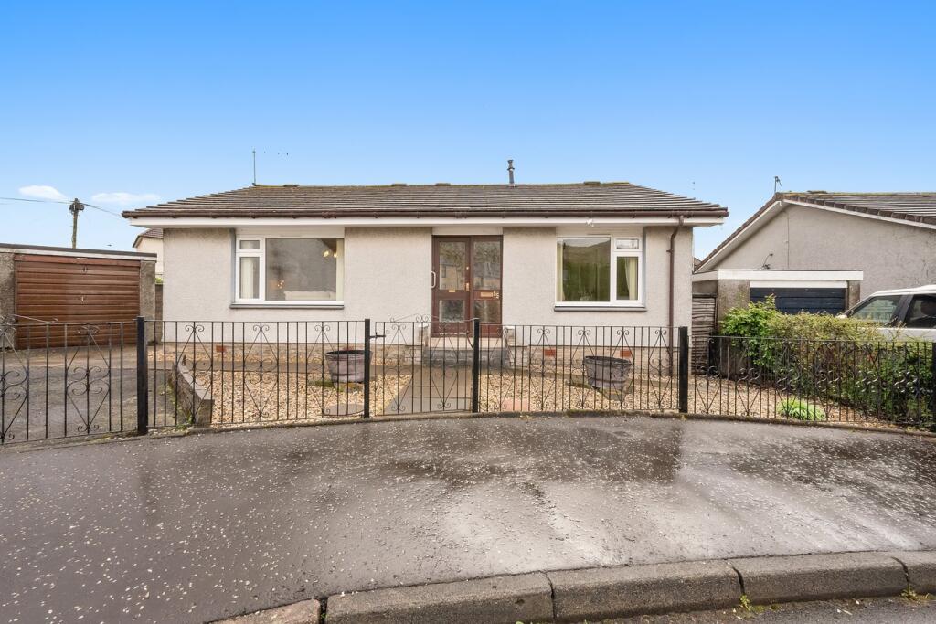 Main image of property: Coblecrook Gardens, Alva, FK12