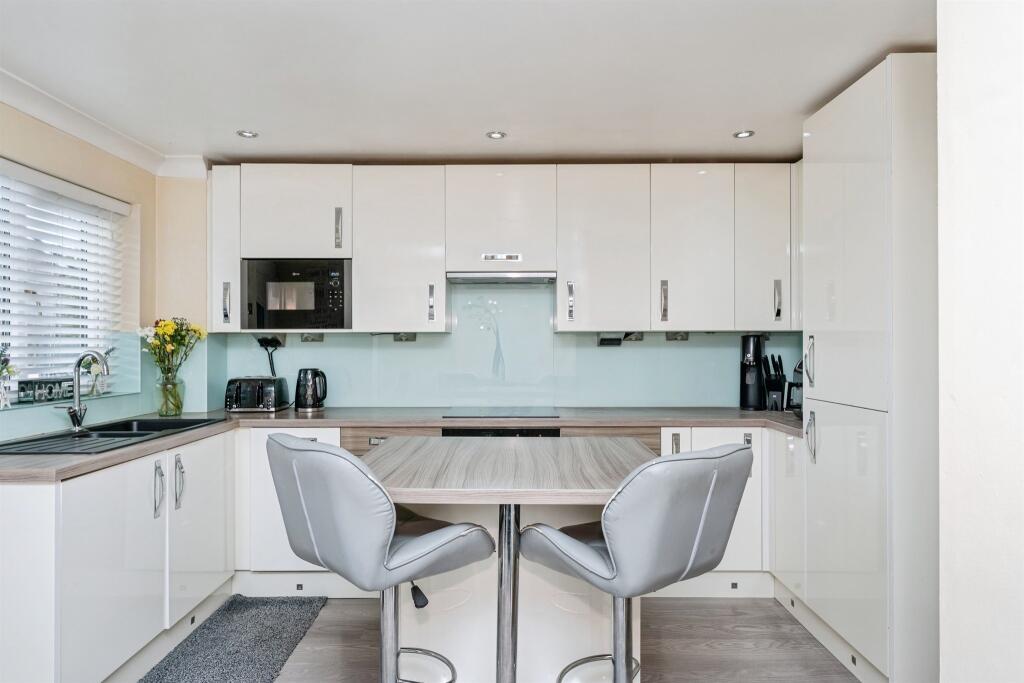 House in Chester, Saltney - View 5