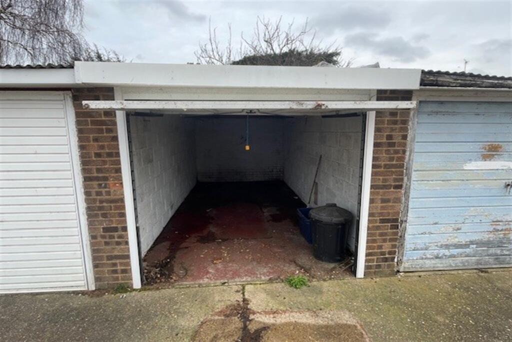 Main image of property: Garage Of 26 Goya Rise, SS3