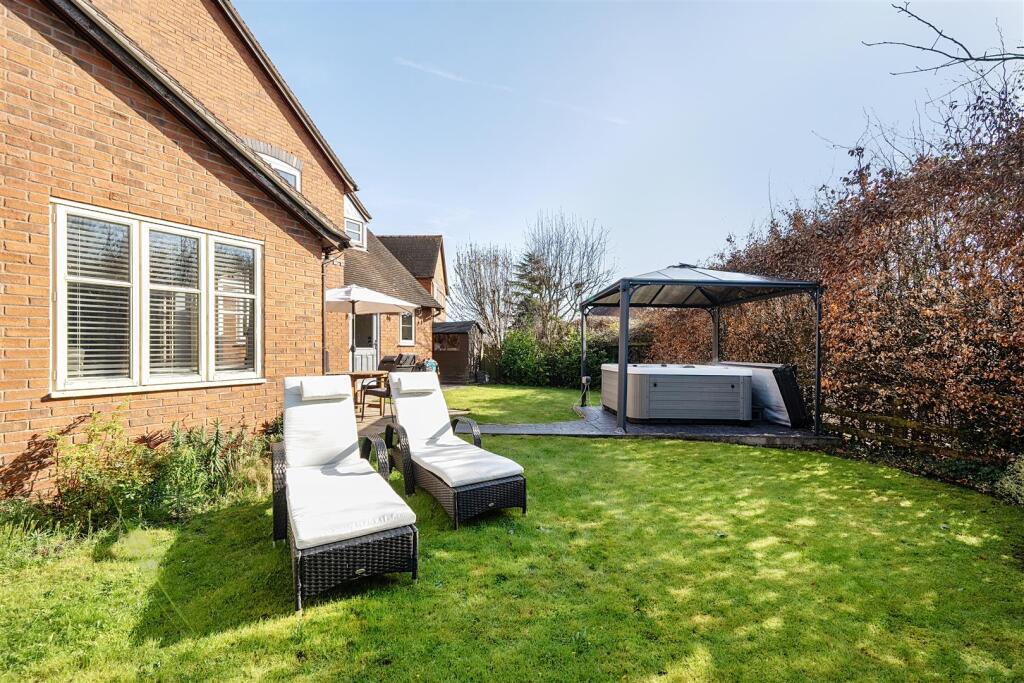 House in Malpas, Cheshire West and Chester - View 4
