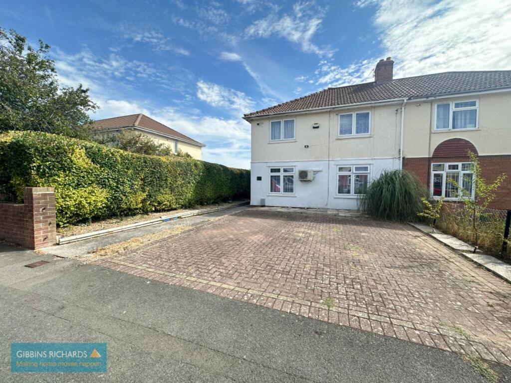 4-bed semi-detached on King George Avenue, Bridgwater, TA6, £249,000
