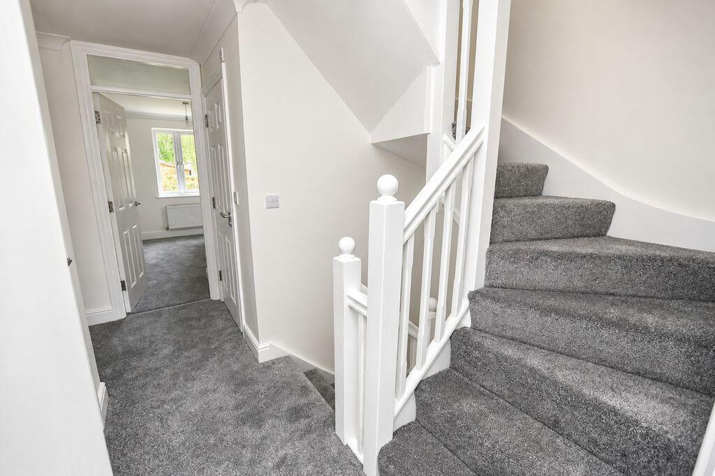 House in Rochester - View 5