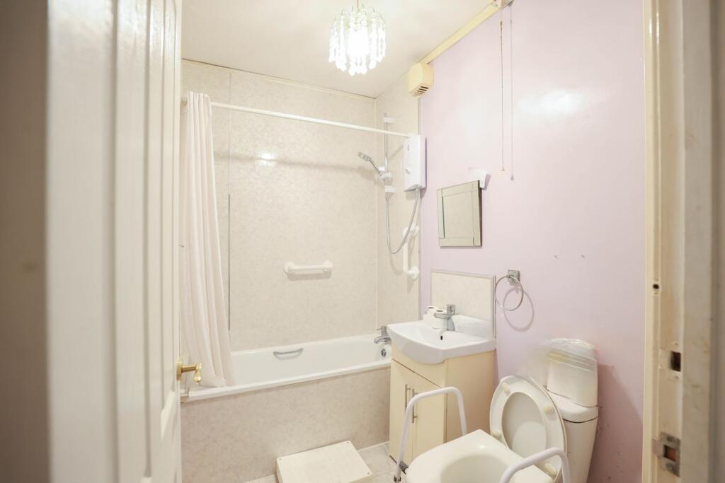 Apartment in Carlisle, Cumberland - More