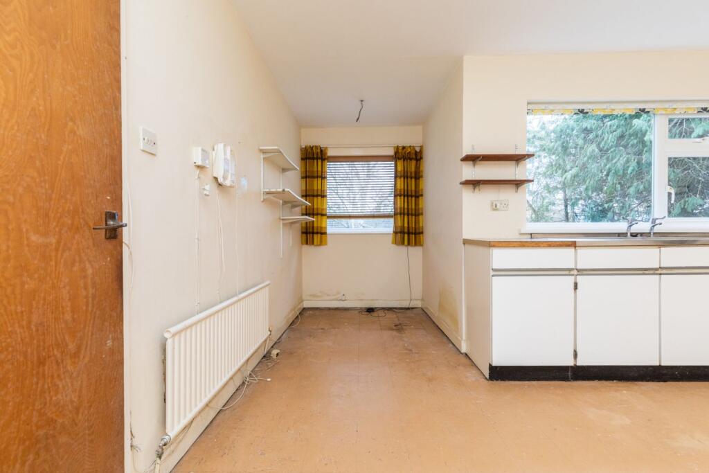 Seend Cleeve, Melksham, SN12 photo 5