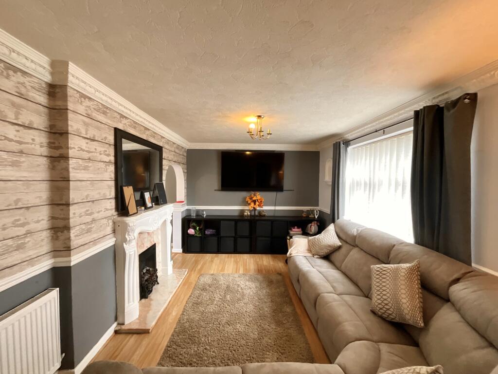 House in Nottingham, Nottinghamshire - View 2