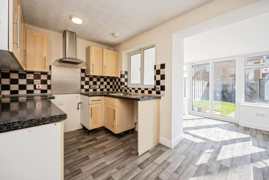 Belfry Close, Elstow, Bedford, Bedfordshire, MK42 photo 3