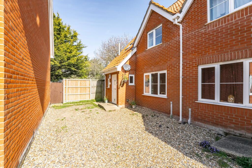Main image of property: Forge Close, Old Buckenham