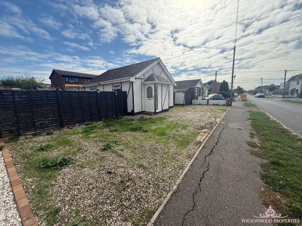 Sydervelt Road, Canvey Island - View 2