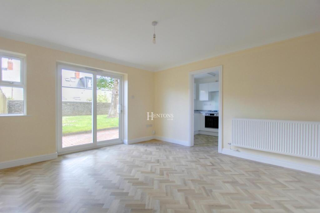 Victoria Mews, Heath, Cardiff - View 2
