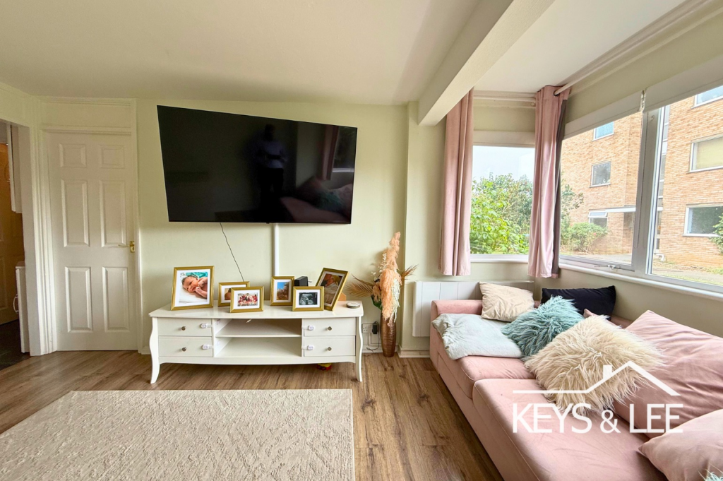 Apartment in London - View 4