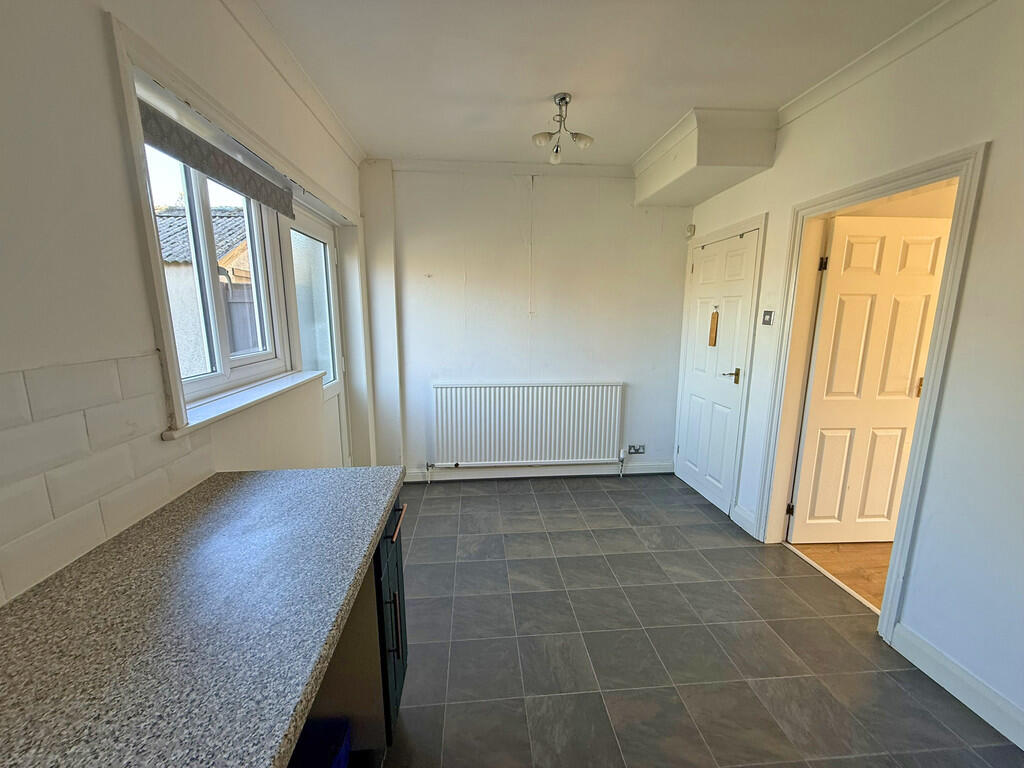 House in Scarborough, Newby and Scalby - View 4