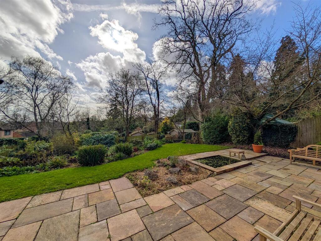 Cockshot Road, Great Malvern photo 4