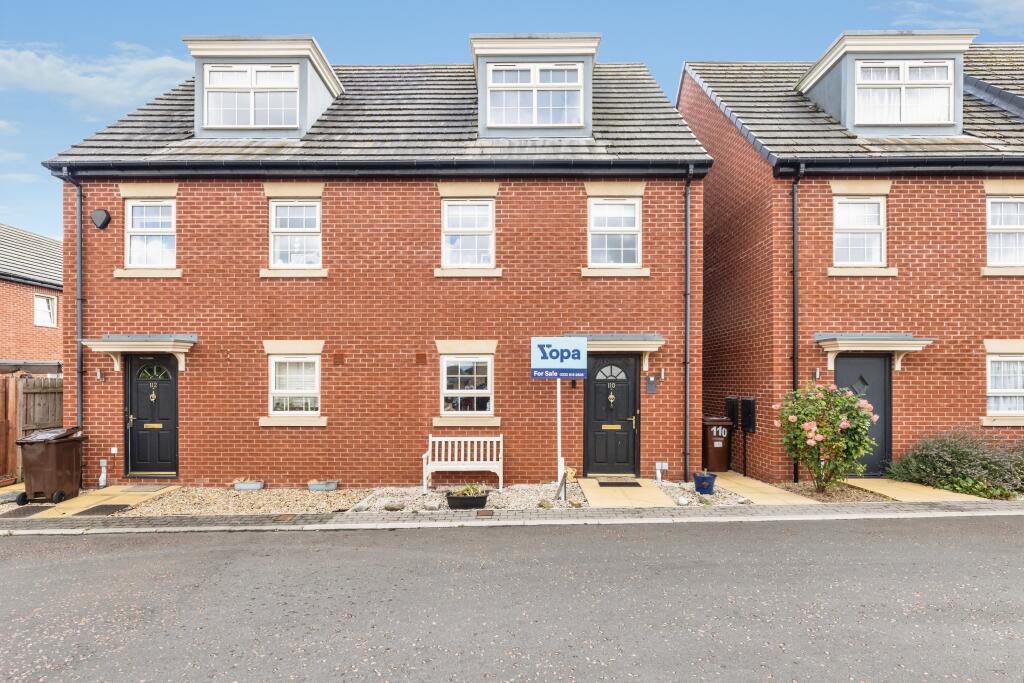 Main image of property: Stoborough Crescent, Pontefract, WF7