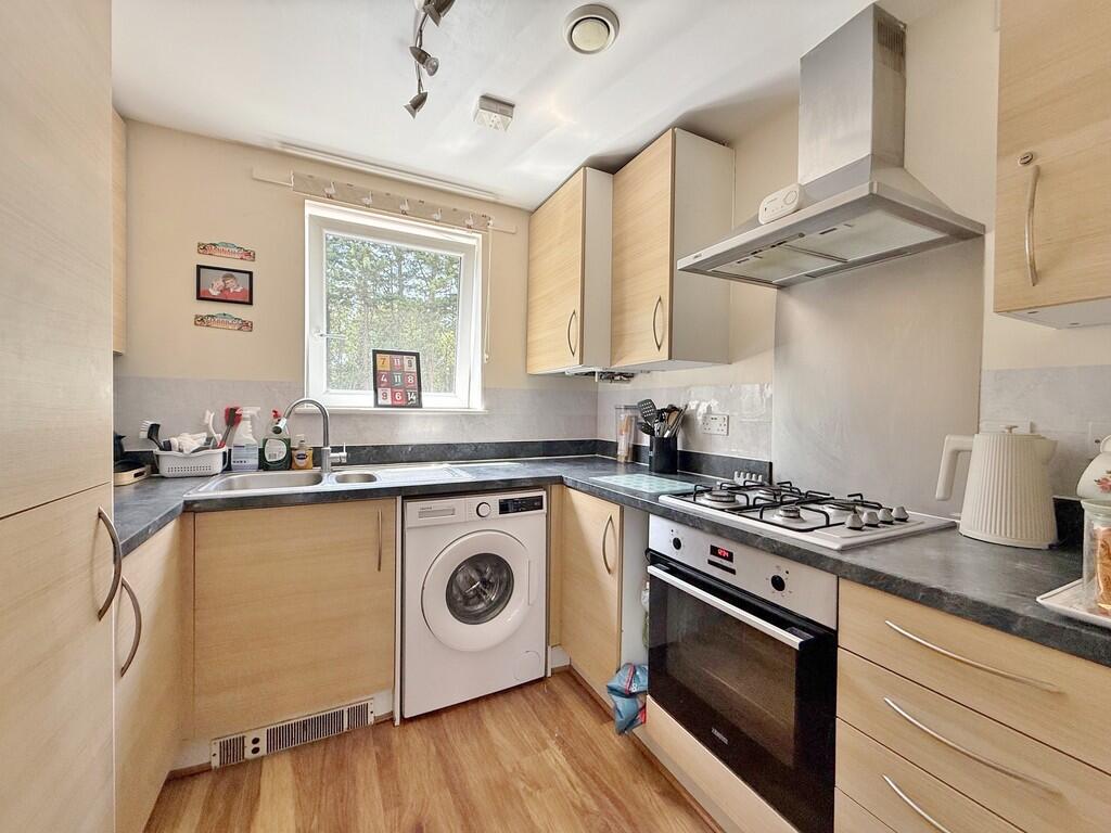 Apartment in Portsmouth - View 5