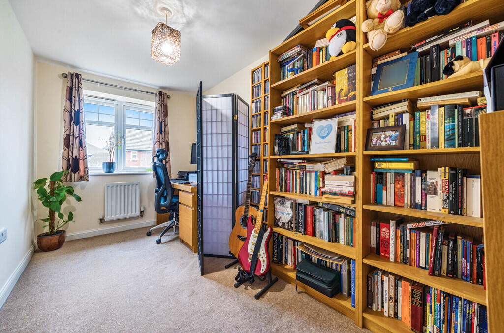 House in Reading - More